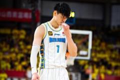 首鋼確認(rèn)曾凡博今晚將到場(chǎng)為隊(duì)友加油