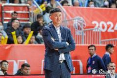 杜鋒：下賽季將精選外援 向廣東女籃學(xué)習(xí)沖擊總冠軍