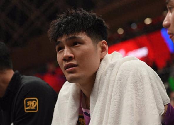 廣東隊再試招陳國豪，給錢還是給人？這批“番薯”難搞！