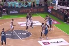 沒(méi)人防就不進(jìn)是吧？東契奇似乎對(duì)自己的投籃不太滿意