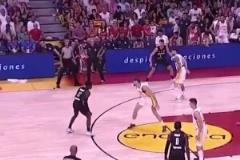 施羅德絕殺西班牙 ，德國加時(shí)險(xiǎn)勝...