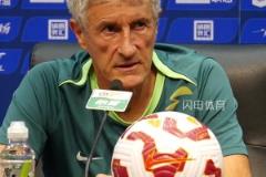 國(guó)安主帥：泰山隊(duì)更換教練組后表現(xiàn)亮眼，但我們表現(xiàn)也很出色