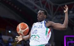 未來國家隊主力？薩利烏-尼昂場均17.8分鐘貢獻10.2分4.6板0.6斷