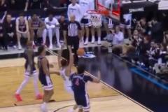 這反應(yīng)太真實(shí)了！現(xiàn)場(chǎng)直拍目睹超遠(yuǎn)三分絕殺后的湖人球迷！