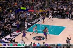 湖人這個底線球戰(zhàn)術(shù)把灰熊跑懵了！里夫斯：沒投過這么空的三分！