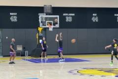 顫抖吧！克萊伯已經(jīng)參加投籃訓(xùn)練 完全體湖人要來(lái)了