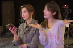 姚明這身高屬實(shí)恐怖！給你頒個(gè)獎(jiǎng)都得全程仰頭