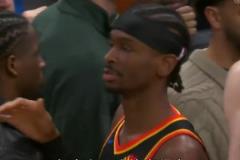 湖人只有兩種狀態(tài)：誰都打不過，誰都打不過！