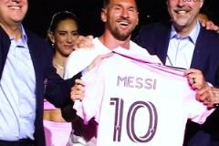 美媒：邁阿密和巴薩商討友誼賽，作為梅西正式告別巴薩的比賽