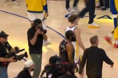 王嘉琦賽后：你們期待的是NBA春晚 但快船說(shuō)不 拿到直通名額