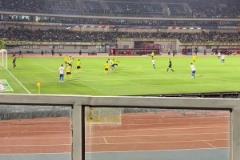 射術(shù)太牛了！球迷實(shí)拍克雷桑原地?cái)[腿弧線破門(mén)