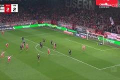 無(wú)解世界波！柏林聯(lián)合后衛(wèi)奎菲爾德40米遠(yuǎn)射破門石破驚天！