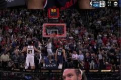 韋德怎么看當比賽打成99-99時，戈登用一記滿分扣籃殺死比賽