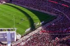 超震撼，鳥瞰視角感受阿根廷國家德比的火爆氛圍！