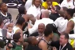 最搞笑的一次沖突！字母抱著馬瑟林耳語，突然兩人開始推搡