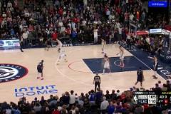 全場(chǎng)最關(guān)鍵一防！哈登關(guān)鍵時(shí)刻失誤，但祖巴茨防住了約基奇的上籃