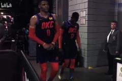 威少這體格真強(qiáng)大啊！還記得這是哪一年的雷霆隊(duì)嗎？