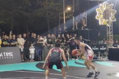 船沉了，湖干了，太陽(yáng)落山了，只有真正的勇士在戰(zhàn)斗！