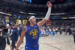 保衛(wèi)高原！贏球后威少狂拍約老師腦袋 戈登英雄般退場