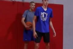 不用P了！弗拉格五年前曾穿獨(dú)行俠球衣訓(xùn)練！這就是命運(yùn)的安排？