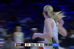 又美又能打！達(dá)拉斯飛翼新科美女狀元佩奇，季前賽砍15+6+5