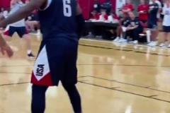 濃眉這一帽冒出了羈絆，成隊(duì)友了！