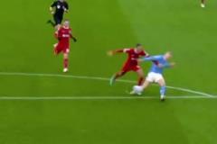 如何防守哈蘭德？范戴克曾給出標(biāo)準(zhǔn)答案！