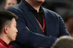 楊毅爆料：歸化李凱爾是CBA某國企出錢辦的，之后想再用他還得再給錢