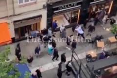 激烈沖突！曼聯(lián)球迷 熱刺球迷在畢爾巴鄂街頭干起來了